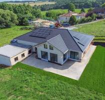 Moderner Bungalow in energieeffizienter Bauweise fast fertig Neubau Erstbezug - noch mitgestalten! - Altenkirchen