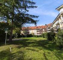 Grüne Innenhöfe, großer Südwestbalkon, im beliebten 2.OG mit Aufzug, Besichtig. n. Verbg. - München Moosach