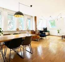 Helle 3,5-Zimmer-DG-Wohnung in ruhiger Lage des Stuttgarter Westens