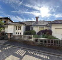 Modernes Einfamilienhaus mit traumhafter Aussicht in ruhiger Lage - Baden Baden (Ebersteinburg)
