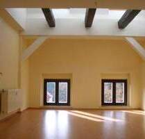 moderne 3- RWE mit Balkon im Dachgeschoss Südstadt ! - Görlitz