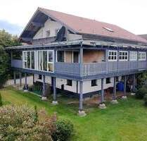Großzügiges Zweifamilienhaus mit Garten und unverbaubarer Aussicht - Rinchnach Kasberg