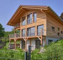 Murnau: modernes, energieeffizientes Holzhaus mit Panoramablick in die Berge und das Moos - Murnau am Staffelsee / Hechendorf