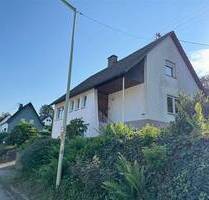 Einfamilienhaus mit großem Garten in Oberhundem! - Kirchhundem