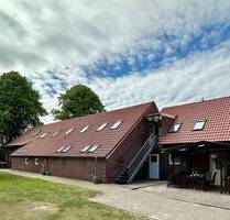 Ferienanwesen mit zwei Badeseen, Tierhaltung & Ausbaupotenzial - ca. 4,5?ha Naturidylle - Wittmund Ardorf