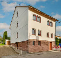 2-Familienhaus mit großem Garten, 3 Garagen und Potenzial in ruhiger Lage! - Birkenfeld Gräfenhausen