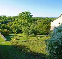 Baugrundstück in beliebtem Erfurter Ortsteil Rhoda. Aussergewöhnlich in jeder Hinsicht