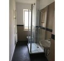 tolle 2 Raum-Whg. mit Balkon und Tageslichtbad in Dölitz* EBK abkaufbar - Leipzig Dölitz-Dösen