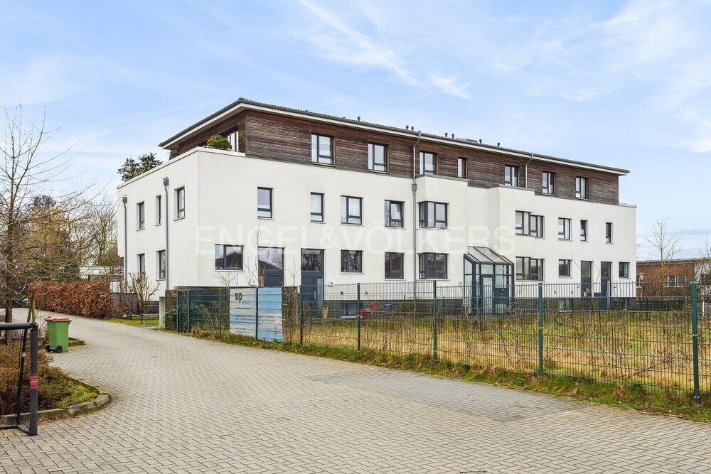 Traumhafte 3-Zimmer-Wohnung mit eingewachsenem Garten - Hamburg Lohbrügge