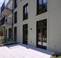 WOHNEN IM GRÜNEN! Moderne 2-Zimmer Wohnung mit eigenem Gartenanteil in München-Solln