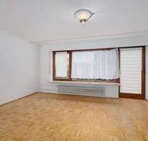 Solide DHH in begehrter Lage mit Garage, ohne Garten aber Ausbaureserve im DG! - Pforzheim Innenstadt