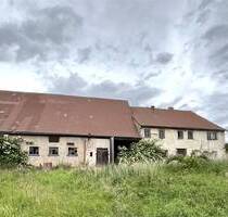 Landwirtschaftliche Hofstelle mit 2 Häusern in Alleinlage - Leutershausen Hundshof