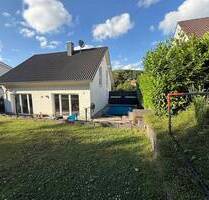 Modernes Einfamilienhaus in energieeffizienter Bauweise Garten und Außenpool - Völklingen