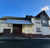 Gemütlich modernisiertes Einfamilienhaus mit Scheune in Holzhausen! - Dautphetal