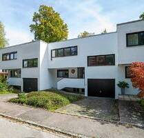 Familientraum im Bauhausstil - kernsaniert in ausgezeichneter und ruhiger Wohnlage - Gauting