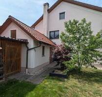 Mehrfamilienhaus mit Nebengebäude Werkstatt - Holzheim am Forst