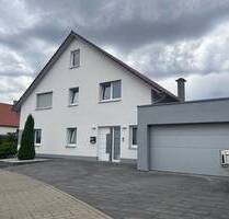 Modernes Familienhaus in Toplage auf der Eselshöhe - Schweinfurt Gartenstadt