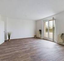helle 4,5-Zimmer-Wohnung mit 2 Balkonen TOP saniert - Weißenfels