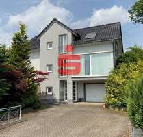 gepflegtes Mehrfamilienhaus mit drei Wohneinheiten - Neuheilenbach