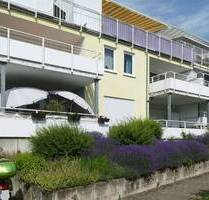 AUMÜLLER-Immobilien - Helle 3,5-Zi-ELW mit großzügigem Wohn-Esszimmer, zwei Bädern und zwei Balkonen - Gelnhausen