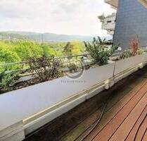 !!! ImmoPoint !!! ALTENGERECHTES Wohnen mit SCHWIMBAD + SAUNA + BALKON + TERRASSE + GARAGEN ... !!! (IP 3 K 110 A) - Hagen Henkhausen / Reh