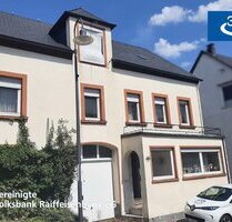 Ehemaliges Winzerhaus mit viel Platz und Garten - Kröv