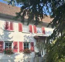 Viel Platz für die Familie - Einfamilienhaus mit weiterem Ausbaupotential zum Zweifamilienhaus - Schömberg-Schörzingen