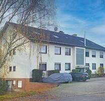 Großzügige 4-Zi.-Eigentumswohnung mit Balkon u. 2 Carportstellpl. in Wiesenbach, Gemarkung Bammental