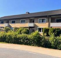 VERMIETETE, GEPFLEGTE 2,5-ZIMMER-WOHNUNG IM 1. OG IN RUHIGER LAGE VON BARGTEHEIDE