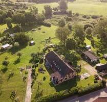 Stilvolles Landhaus mit Ausbaureserven und 3 Baugrundstücken zu verkaufen! - Glasin