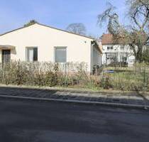 Attraktives Grundstück mit Bestandshalle in Nürnberg-Schniegling