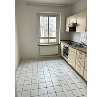 +++ ATTRAKTIVE WOHNUNG MIT SÜD - BALKON UND EBK AUF EINER RUHIGEN NEBENSTRASSE +++ - Chemnitz Lutherviertel