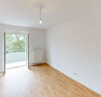 Wunderschöne 2-Raum-Altbauwohung mit Blick ins Grüne - Chemnitz Lutherviertel