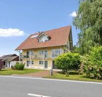 Großes, gepflegtes Zweifamilienhaus in ländlicher Idylle mit vielfältigen Nutzungsmöglichkeiten! - Schöllnach Taiding