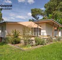 Exklusives Wohnen mit Raumreserven Einfamilienhaus im Bungalowstil mit einem Souterrain und Garage - Berlin / Mahlsdorf