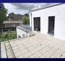 Penthouse-Feeling in Aachen! 3-Zimmer-Neubau mit Dachterrasse, Einbauküche, modernes Bad, Aufzug