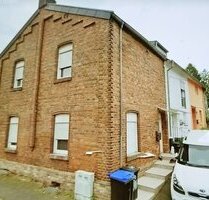 Kleines, renovierungsbedürftiges, Einfamilieneckhaus in Eschweiler - Nothberg....