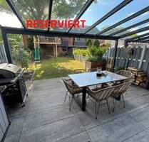 !!!! Modernes, energieeffizientes ZUHAUSE für Familien –!!! 6 Zimmer REIHENMITTELHAUS mit GARAGE, Terrasse und GARTEN - in ruhiger LAGE !!! - Achim Bierden