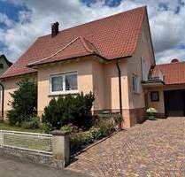 WOHNEN BEI MOZART ! - 444.000,00&nbsp;EUR Kaufpreis, ca.&nbsp; 135,00&nbsp;m&sup2;&nbsp;Wohnfl&auml;che in Trossingen (PLZ: 78647)