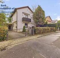 Freistehendes Einfamilienhaus in begehrter Lage von Ludwigshafen-Friesenheim!