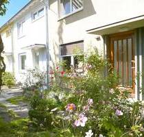 Kassel-Fasanenhof Bestlage Gemütliches Einfamilienendhaus mit wunderschönem Garten und Garage