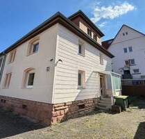 Doppelhaushälfte im Ortskern - 270.000,00 EUR Kaufpreis, ca.  121,00 m² Wohnfläche in Keltern / Dietlingen (PLZ: 75210)