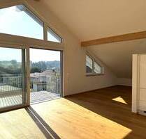 Murnau: barrierefreie Dachgeschosswohnung - ruhig, zentral, top modern