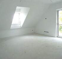 **ERSTBEZUG - Innovativ und modern - 2-Zi-DG-Whg mit Balkon** - Regensburg Brandlberg-Keilberg