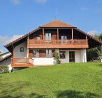 Geschmackvolles Haus mit vorhandenem, zusätzlichen Baurecht - Gangkofen