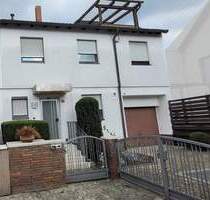 Doppelhaushälfte in ruhiger Lage mit Garten an angrenzenden Nachbargärten - eine erholsame Oase - Ludwigshafen-Maudach