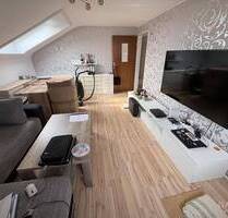Charmante 4 Zimmer-DG-Wohnung für Paare oder Familien, die das Wohnen unter dem Dach schätzen! - Heubach