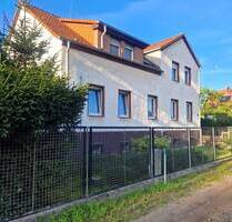 Großes Wohnhaus mit weitläufigem Garten und Wiesen bietet Platz zum Verwirklichen Ihrer Träume - Storkow