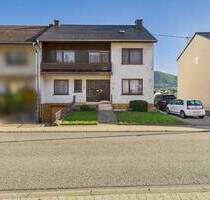 Großzügiges Reihenendhaus mit tollem Grundstück in Irsch zu verkaufen.