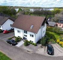Hochwertiges 3-Parteienhaus in ruhiger Wohnlage - Naturnah - Energieeffizienzklasse A - Wärmepumpe - Dreifelden